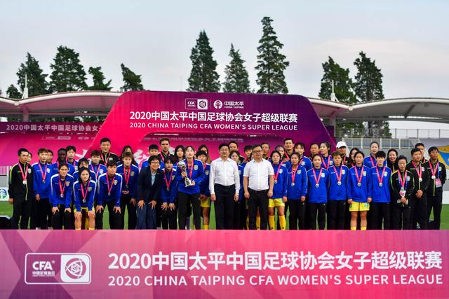 前法国队医就穆西亚拉反复晕倒及其职业影响发声